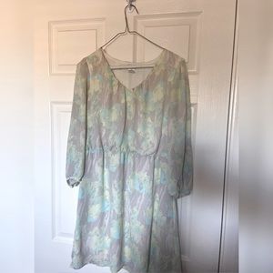 Water color floral dress perfect for spring